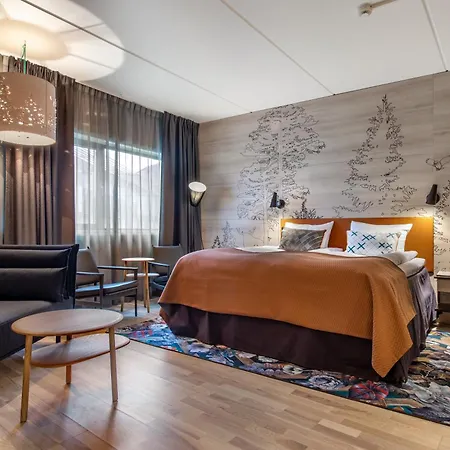 Quality Airport Hotel 4*