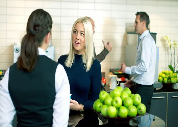 加勒穆恩机场品质酒店 酒店