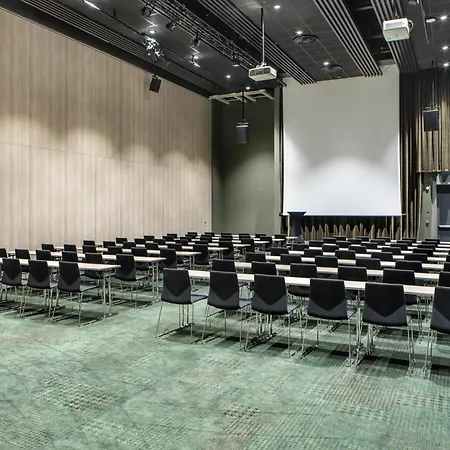 Quality Airport Hotel